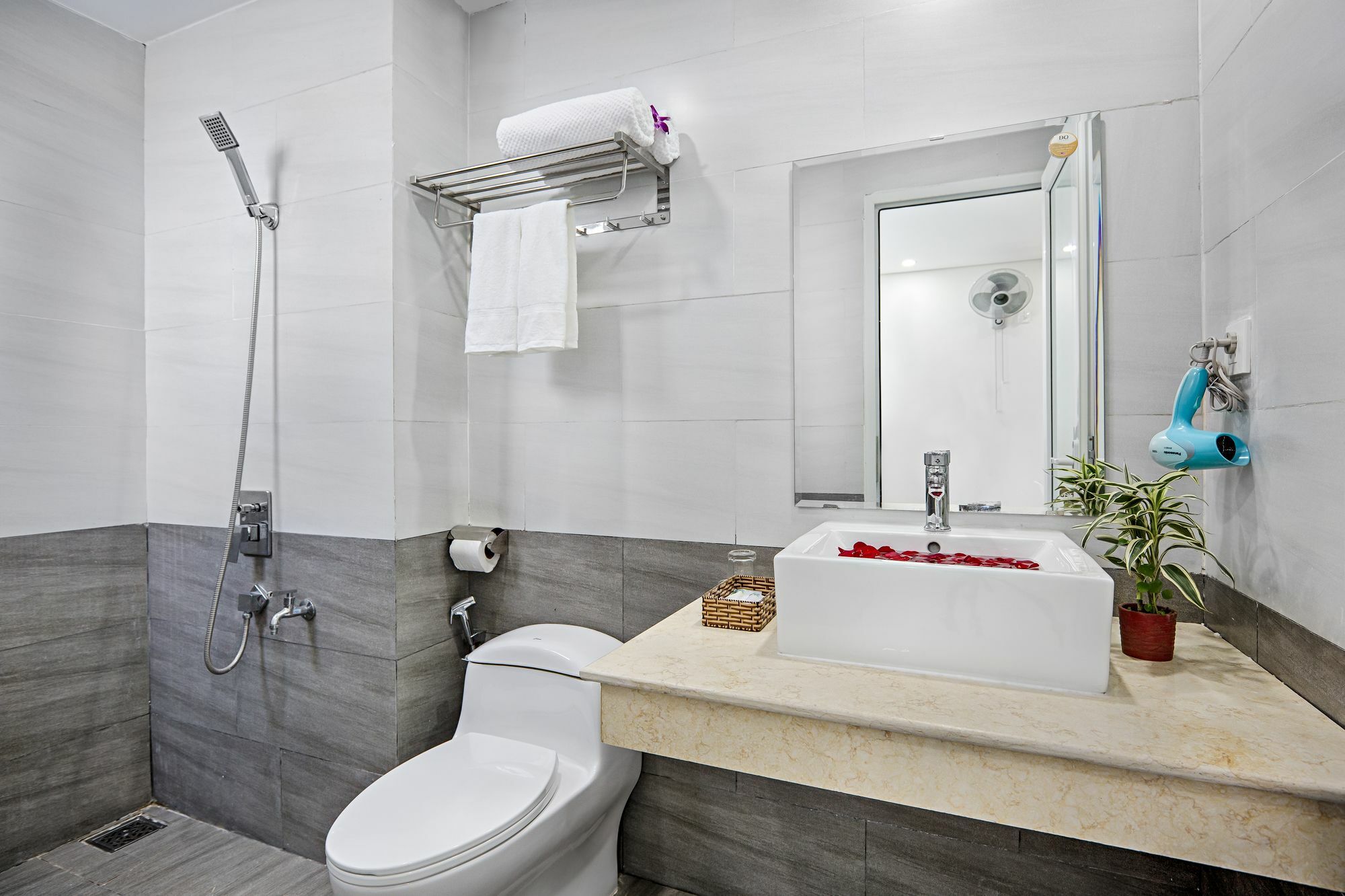 Sandy Apartments Da Nang Exterior foto